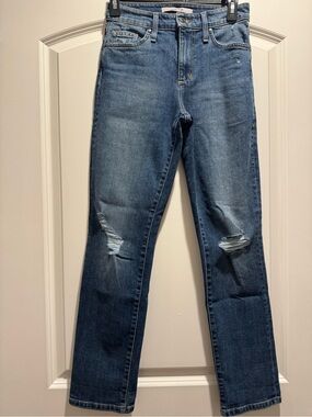 Joes Jeans The Niki mid-rise distressed boyfriend straight-leg cut  
like new 24